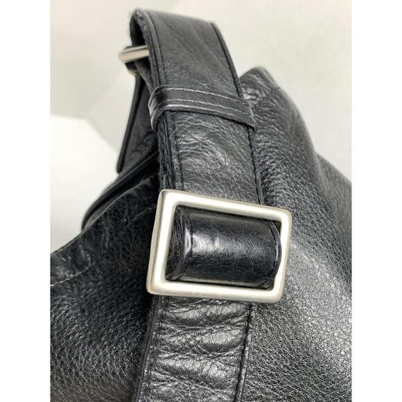 Levenger Black Large Leather Flap Messenger Commuter Bag P81 - Picture 8 of 15